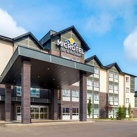 Microtel Inn & Suites By Wyndham Red Deer Luaran gambar