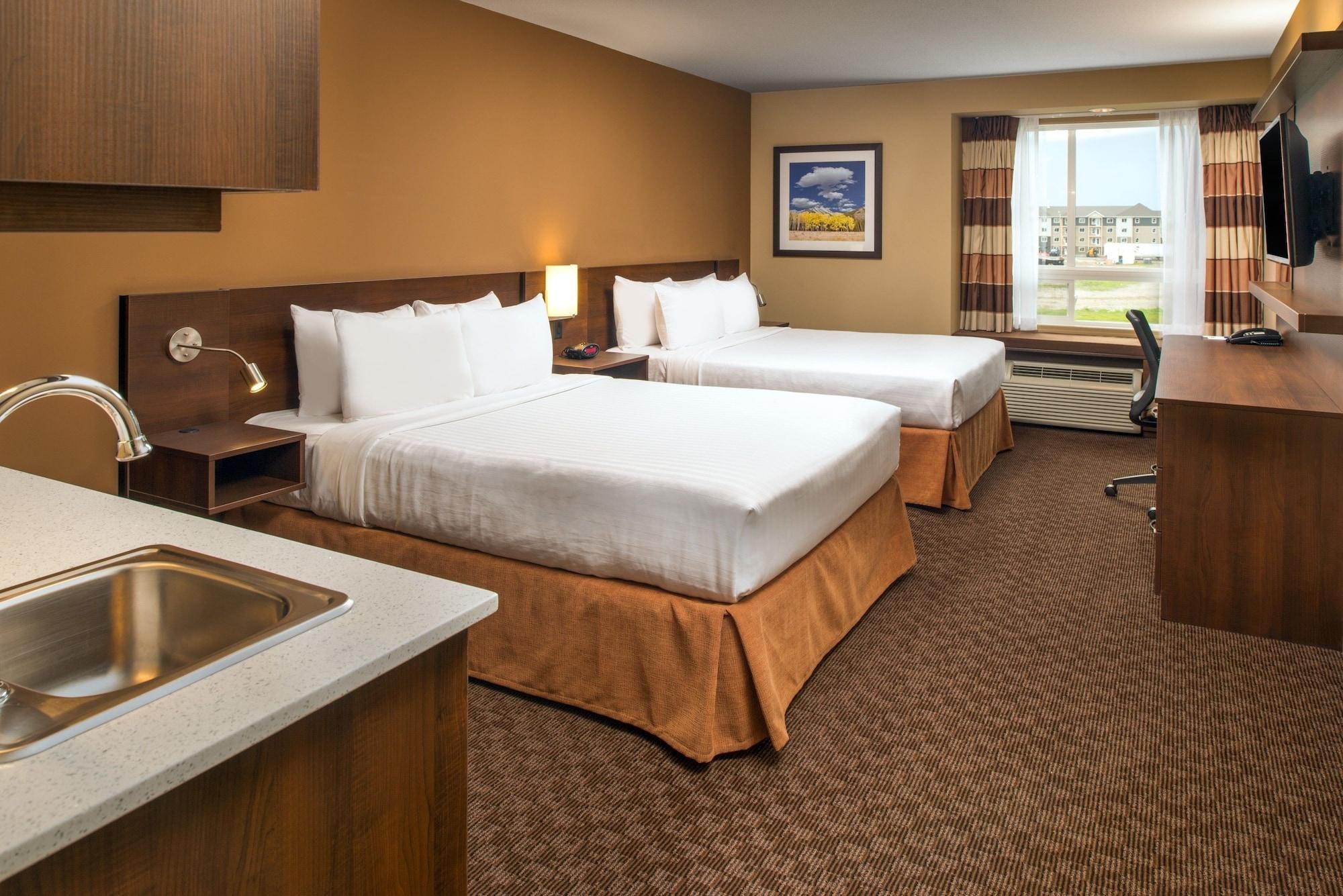 Microtel Inn & Suites By Wyndham Red Deer Luaran gambar